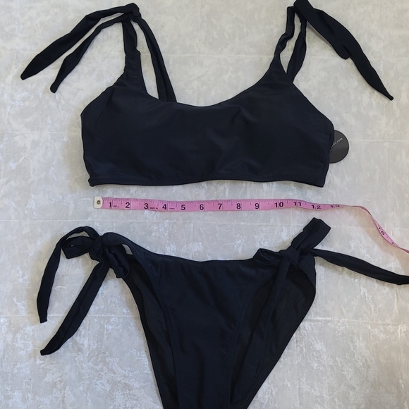 Blooming Jelly Black Tie-Side Bikini Set - Picture 2 of 6